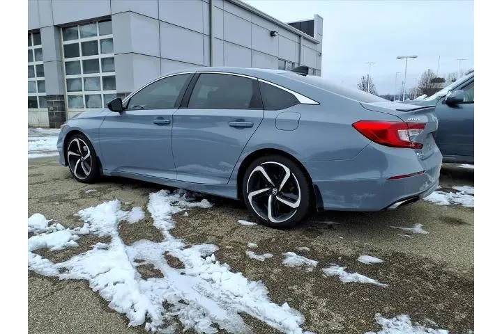 $22986 : Honda Accord 2021 Sport 4dr image 3
