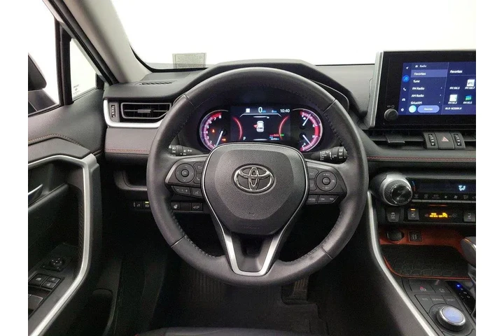 $29998 : Toyota RAV4 2023 AWD Adventu image 10