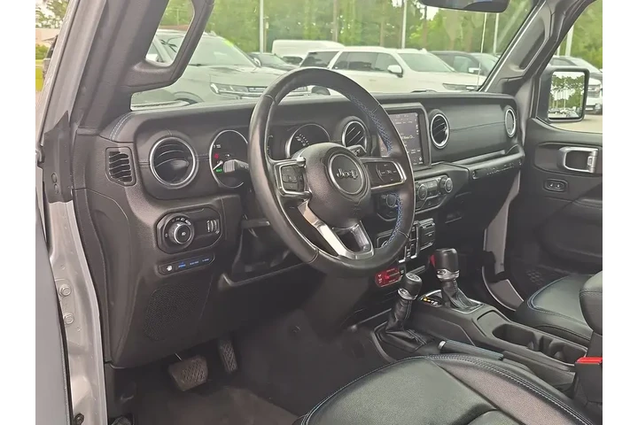 $33300 : Jeep Wrangler 2023 4x4 Rubic image 10