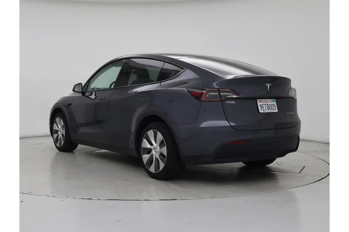 $35998 : Tesla Model Y 2023 AWD Long image 2