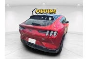 $32997 : Ford Mustang Mach-E 2023 AWD thumbnail