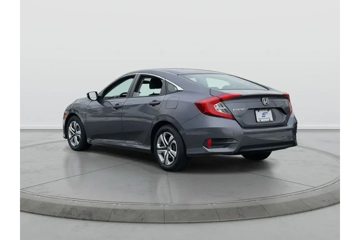 $18962 : Honda Civic 2018 LX 4dr Seda image 5