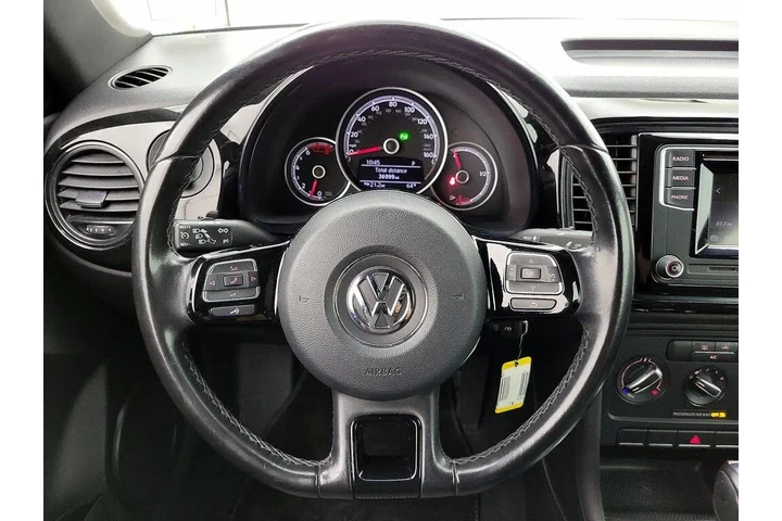 $22998 : Volkswagen Beetle 2018 2.0T image 10