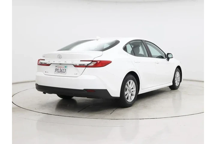 $31998 : Toyota Camry 2026 LE 4dr Sed image 8