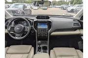 $22985 : 2022 Ascent Limited 7-Passeng thumbnail