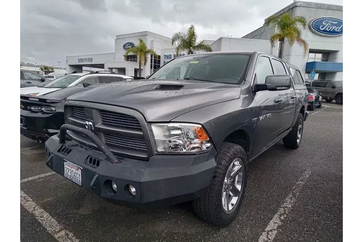 $19850 : Ram 1500 2012 4x4 Sport 4dr image 2
