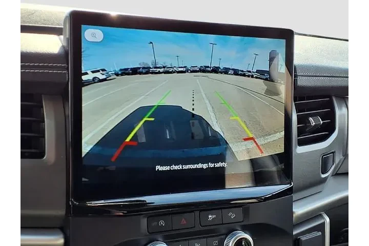 $39995 : Ford Expedition 2024 4x4 XLT image 10