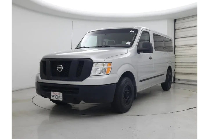 $35998 : Nissan NV 2018 3500 HD S 3dr image 4