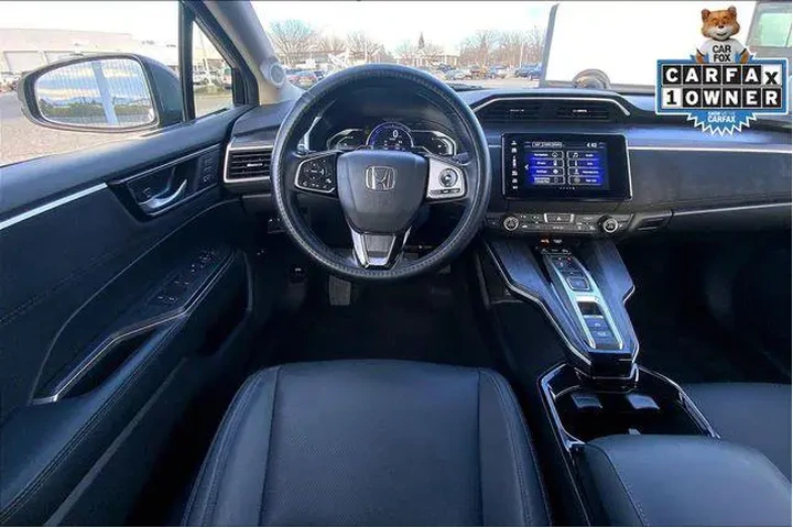$21995 : Honda Clarity Plug-In Hybrid image 5