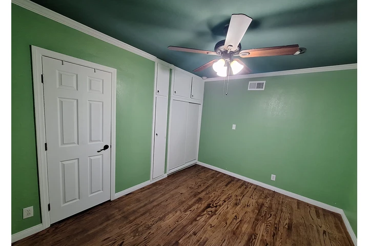 $1800 : Acogedora Guest House image 4