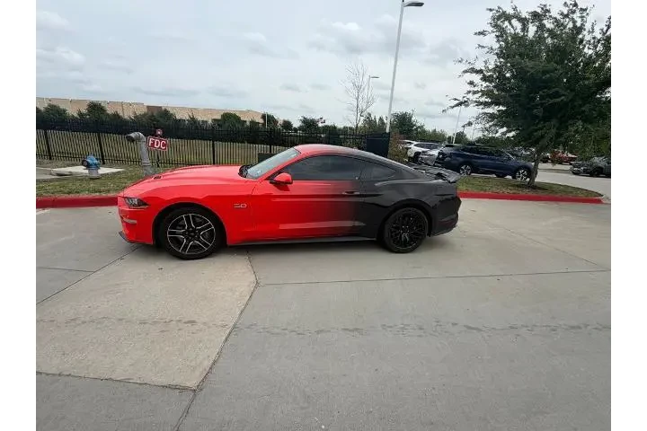 $31998 : Ford Mustang 2018 GT 2dr Fas image 5