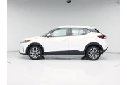 $18998 : Nissan Kicks 2023 SV 4dr Cro thumbnail