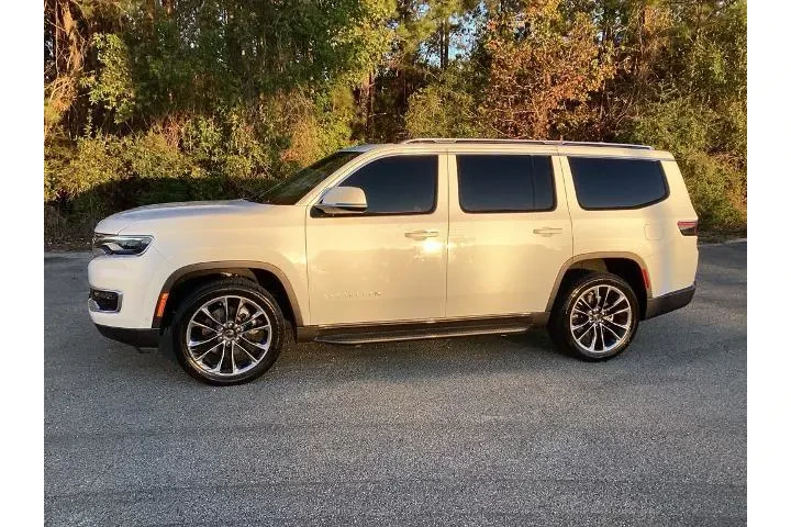 $35190 : Jeep Wagoneer 2022 4x4 Serie image 6