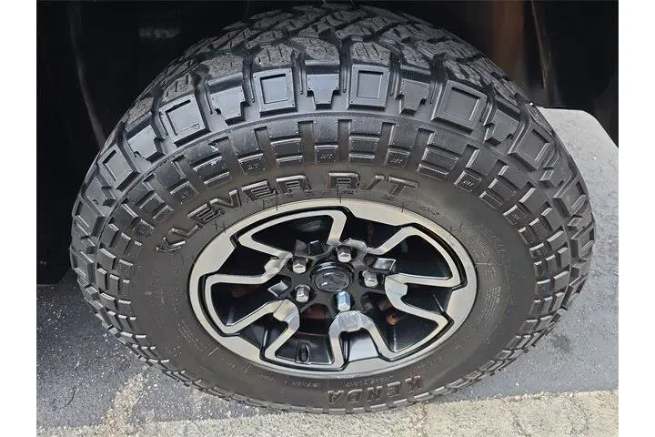 $24990 : Ram 1500 2018 4x4 Rebel 4dr image 8