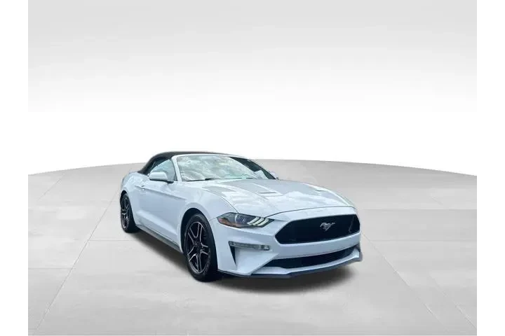 $22889 : Ford Mustang 2022 EcoBoost P image 1