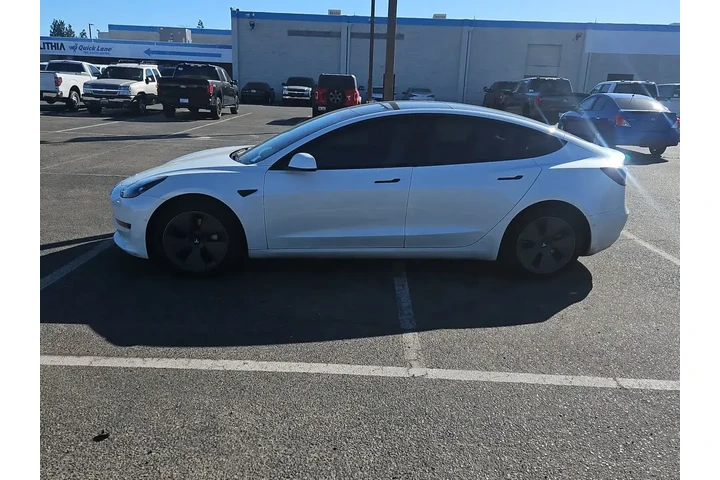 $22000 : Tesla Model 3 2022 4dr Sedan image 5