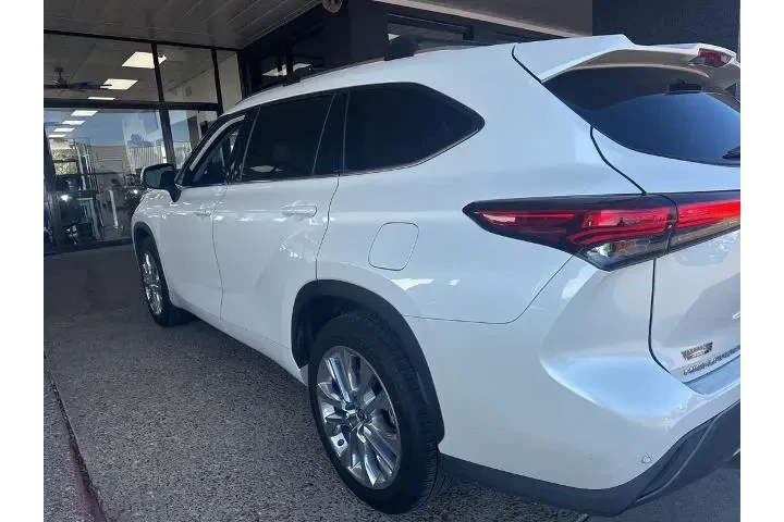 $24427 : Toyota Highlander 2020 Limit image 2