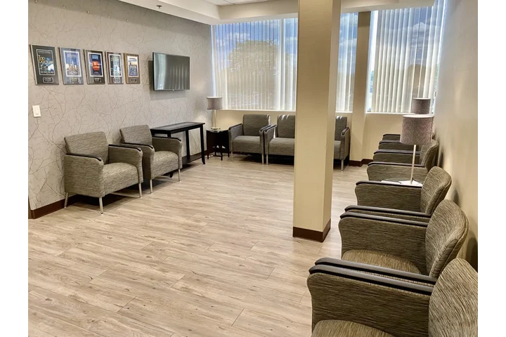 Advanced Headache Center image 6