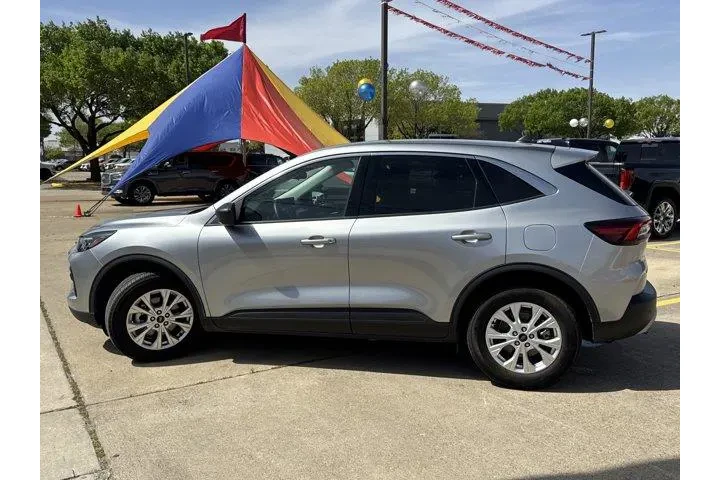 $21988 : Ford Escape 2024 Active 4dr image 10