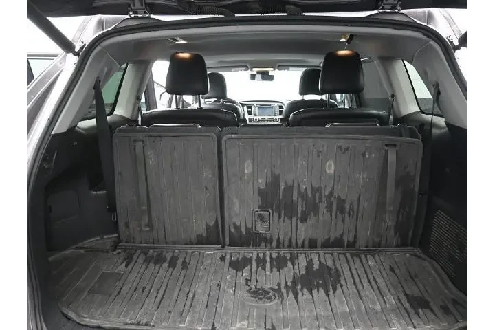 $19988 : Toyota Highlander 2017 AWD S image 2