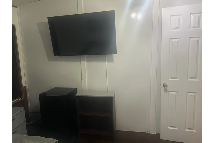 $450 : Rento cuarto Spring image 4