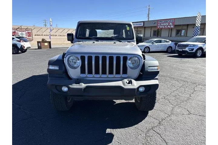 $17988 : Jeep Wrangler Unlimited 2018 image 2