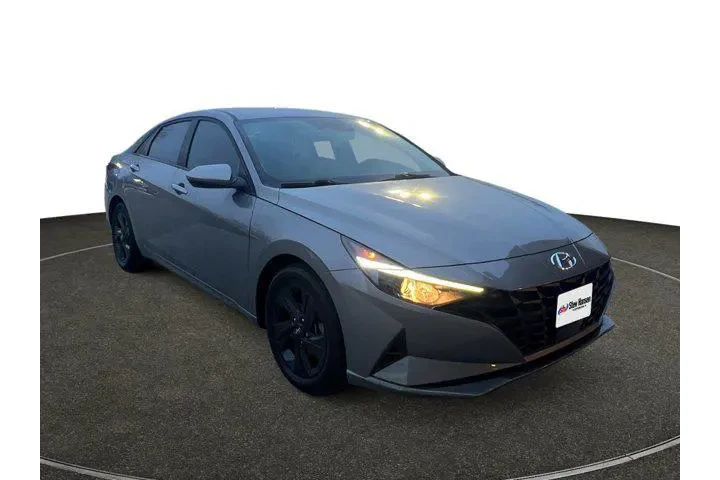 $18289 : Hyundai ELANTRA 2022 SEL 4dr image 7