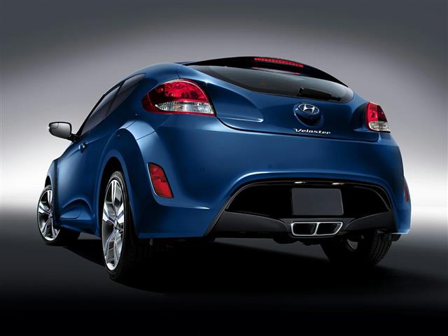 Pre-Owned 2016 Veloster Base image 1
