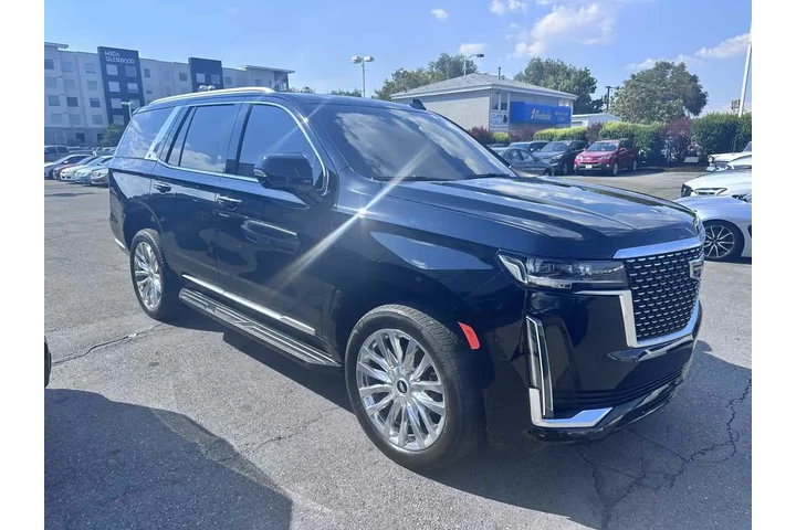 $65710 : 2023 Escalade 4WD Premium Lux image 5