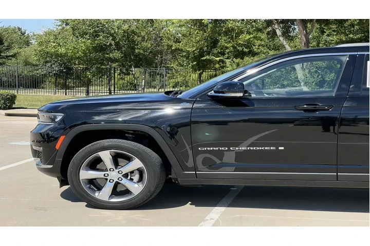$24499 : Jeep Grand Cherokee L 2022 4 image 5