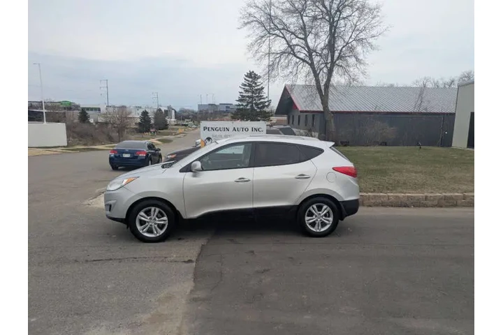 $6600 : 2011 Tucson GLS image 3