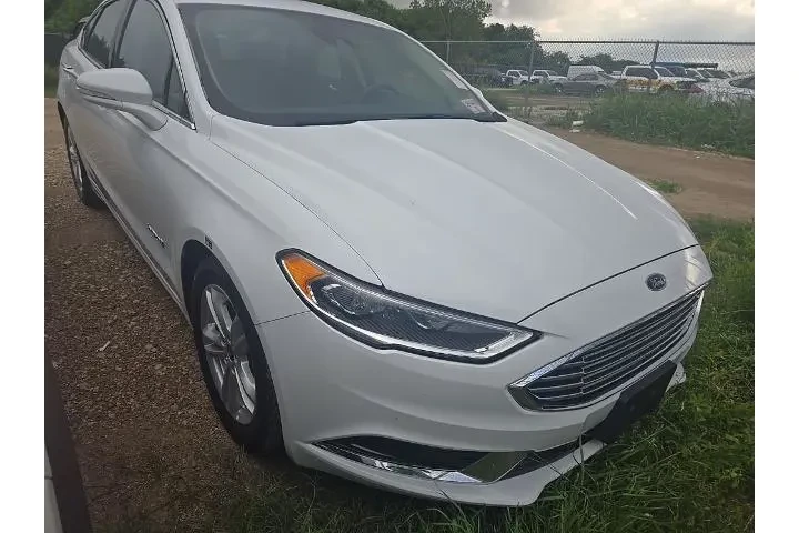 $10998 : Ford Fusion Hybrid 2018 SE 4 image 4