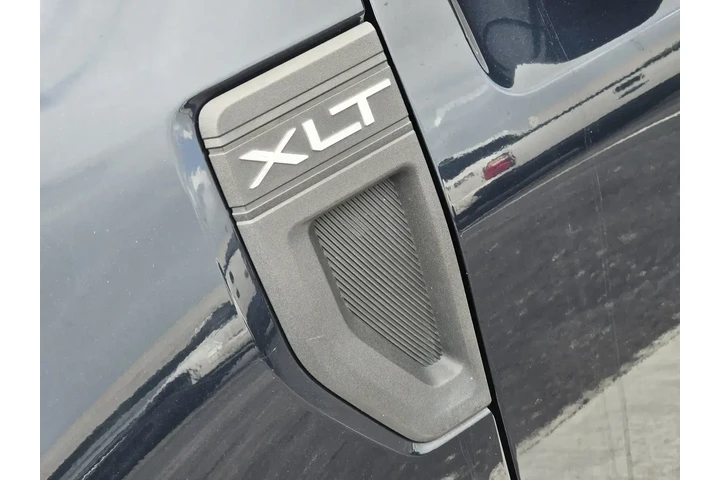 $24791 : Ford Maverick 2022 AWD XL 4d image 10