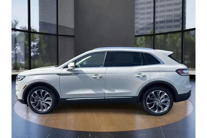 $39995 : Lincoln Nautilus 2023 AWD Re image 5