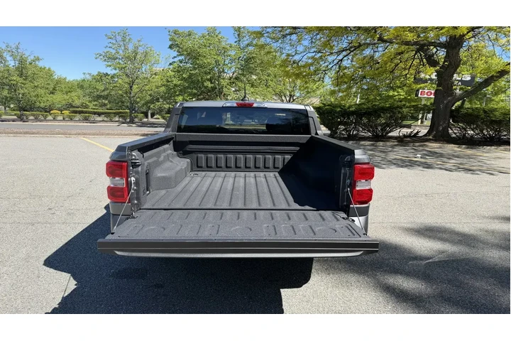 $32985 : Ford Maverick 2025 AWD XLT 4 image 6