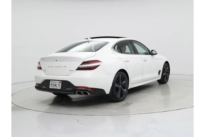 $34998 : Genesis G70 2023 2.0T 4dr Se image 8