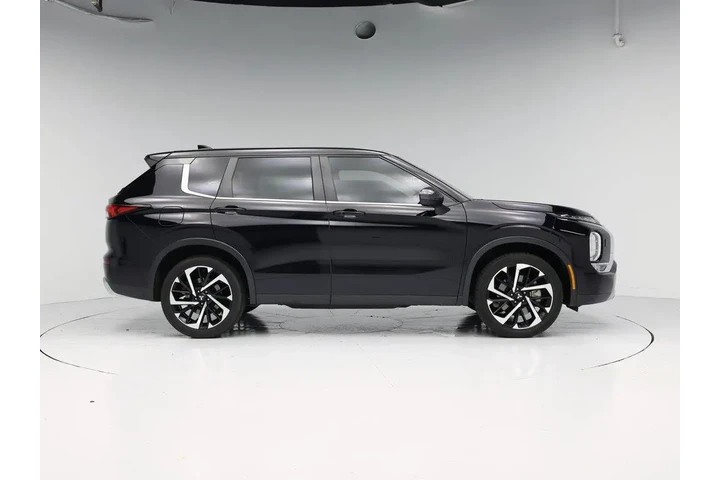 $23998 : Mitsubishi Outlander 2022 AW image 7