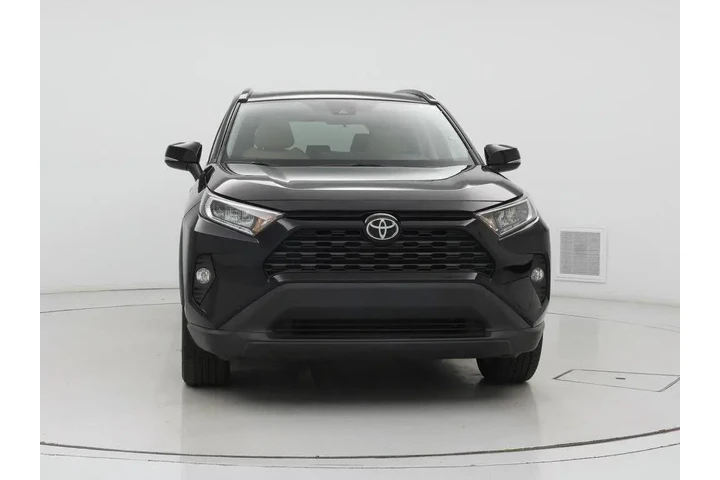 $27998 : Toyota RAV4 2021 XLE Premium image 5