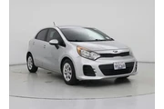 Kia Rio 5-Door 2017 LX 4dr W en Stockton