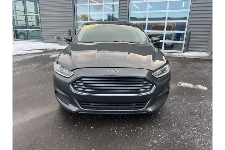 $7638 : Ford Fusion 2016 SE 4dr Seda image 2