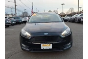 $9995 : Ford Focus 2018 SE 4dr Sedan thumbnail