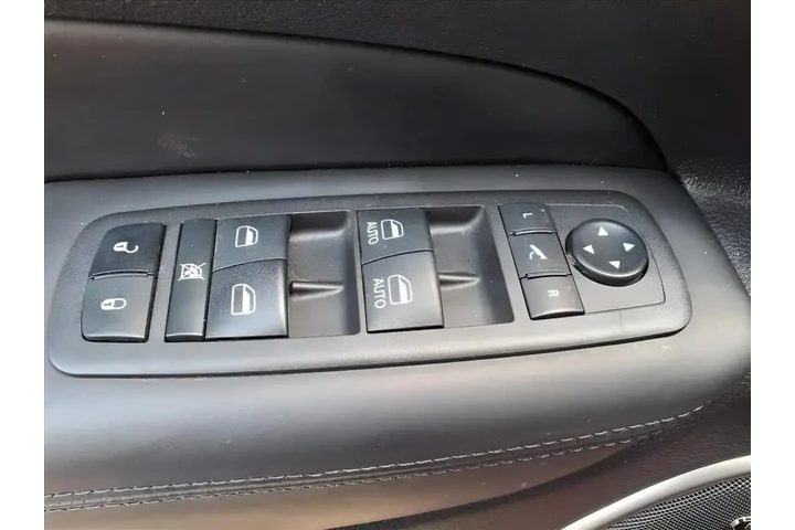 $25900 : Jeep Grand Cherokee 2021 4x2 image 10