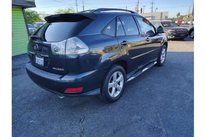 $7590 : 2005 RX 330 image 4