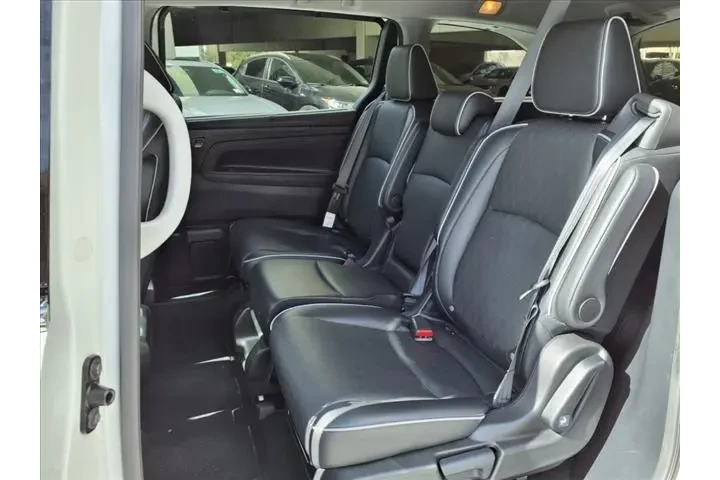 $34679 : Honda Odyssey 2023 Elite 4dr image 8