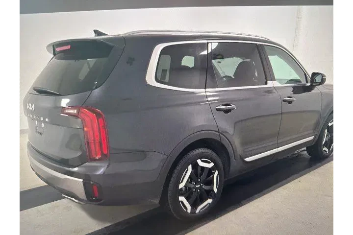 $34775 : Kia Telluride 2025 S 4dr SUV image 5