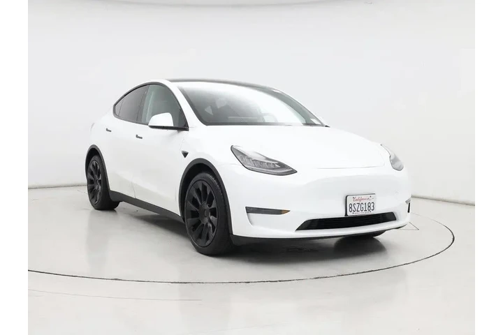 $29998 : Tesla Model Y 2021 AWD Long image 1