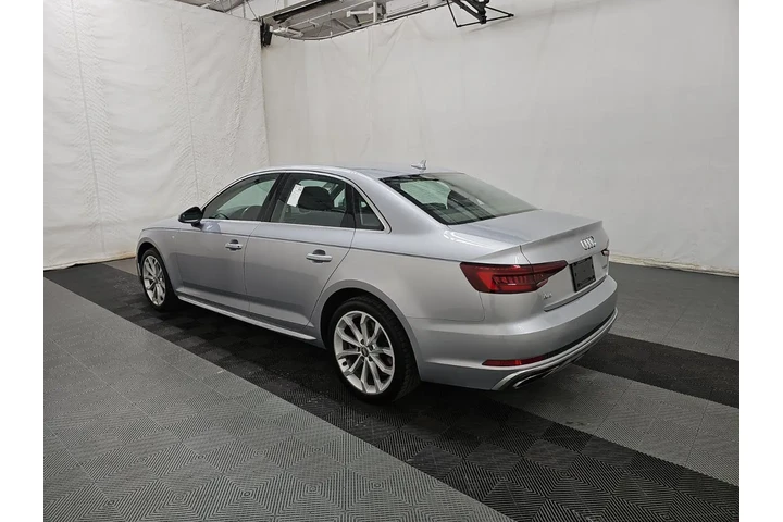 2019 A4 Premium 45 TFSI quatt image 3