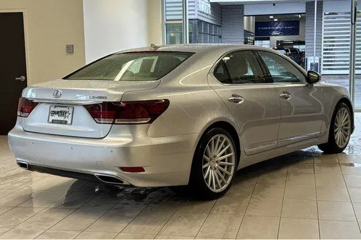 $15995 : Lexus LS 460 2013 4dr Sedan image 4