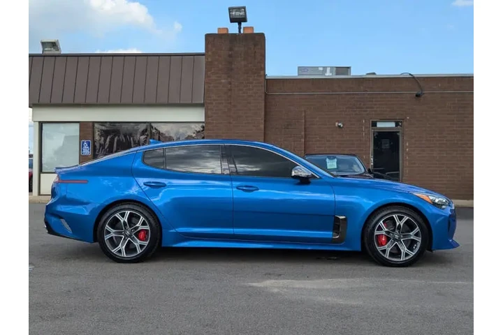 $19475 : 2018 Stinger GT image 10