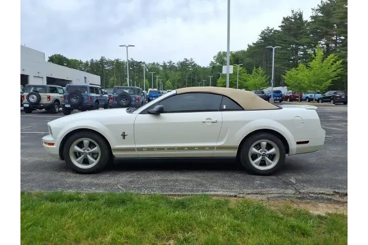 $6723 : Ford Mustang 2008 V6 Deluxe image 6